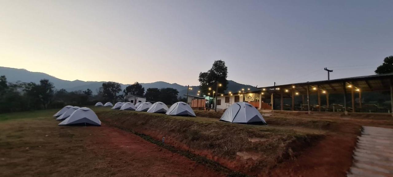 ข้างเขาแคมป์ Khangkhao Camp Ban Yang Khun Wang Dış mekan fotoğraf